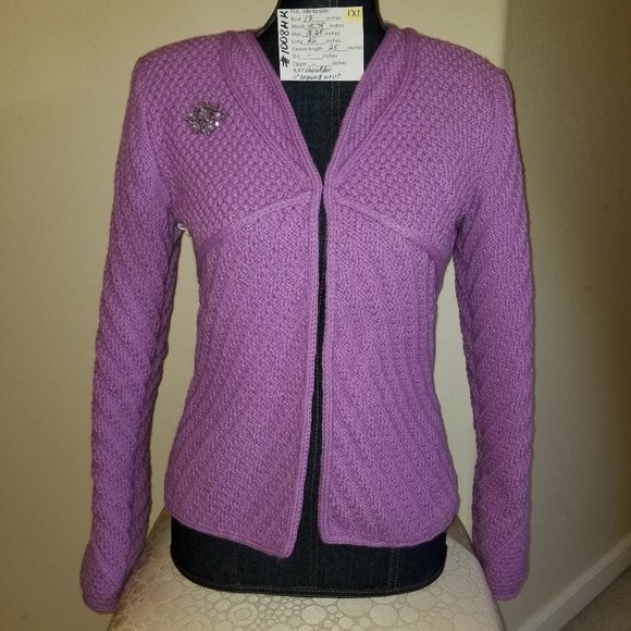 #1008 NWOT RARE Handknitted Lilac Wool Cardigan